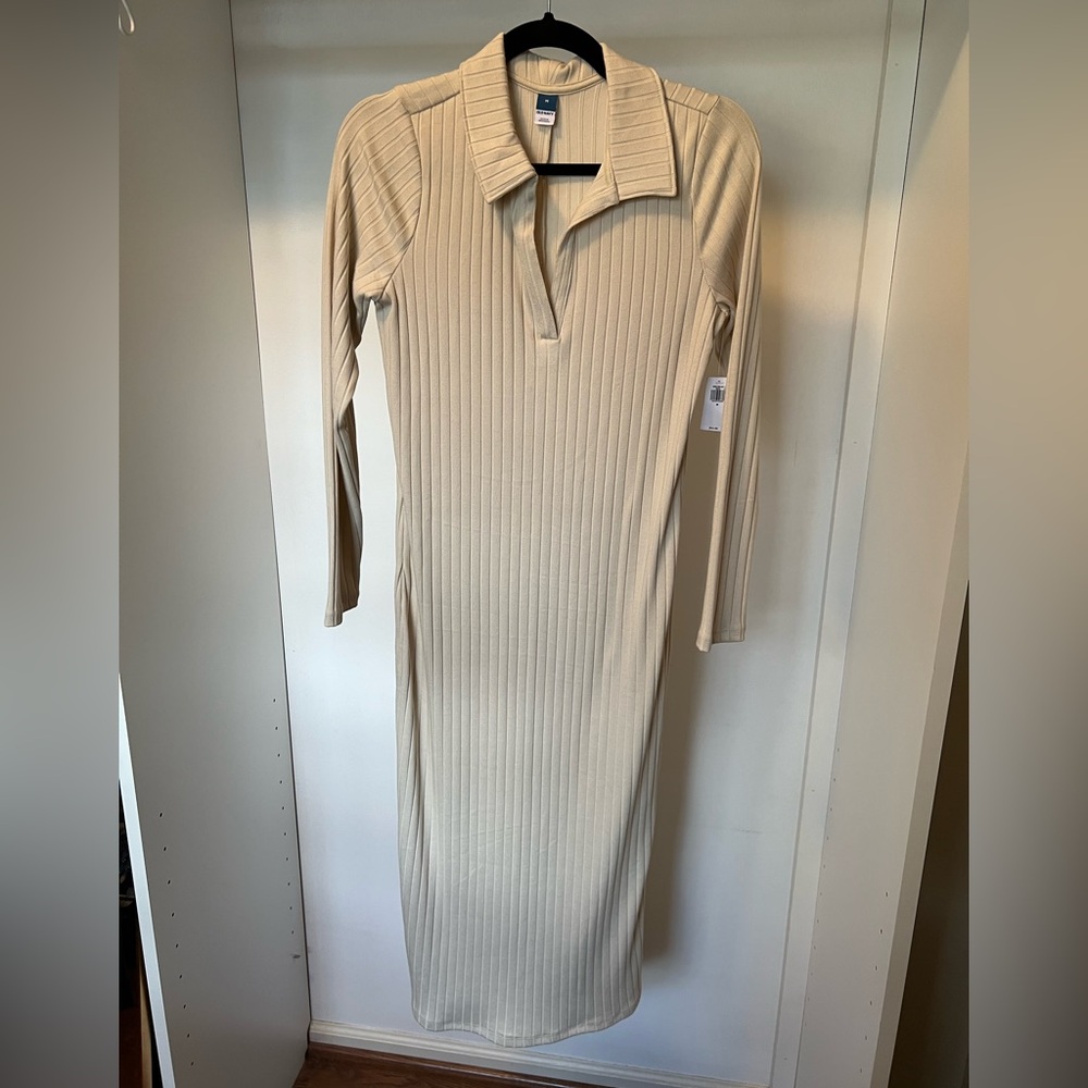 Old Navy Long Sleeve Collar Dress. Medium. Cream. NWT